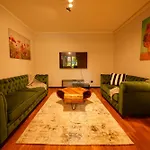 Apartamento B Side *